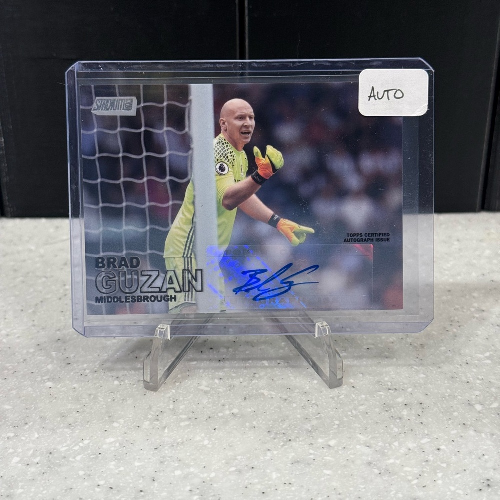 2016 Topps Stadium Club #41 Brad Guzan Auto